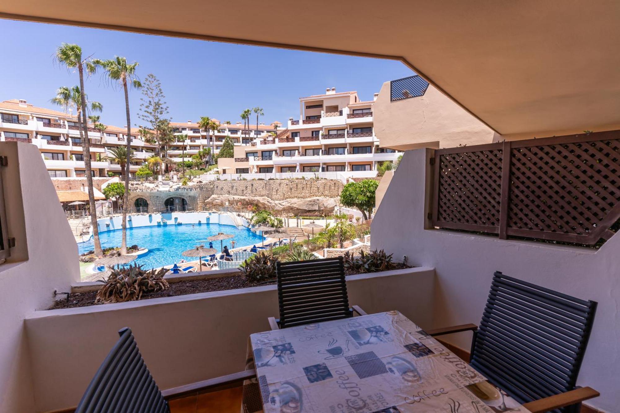 Oceanfront 2 Bedrooms Holiday Home In Tenerife South 圣米格尔德阿沃纳 外观 照片