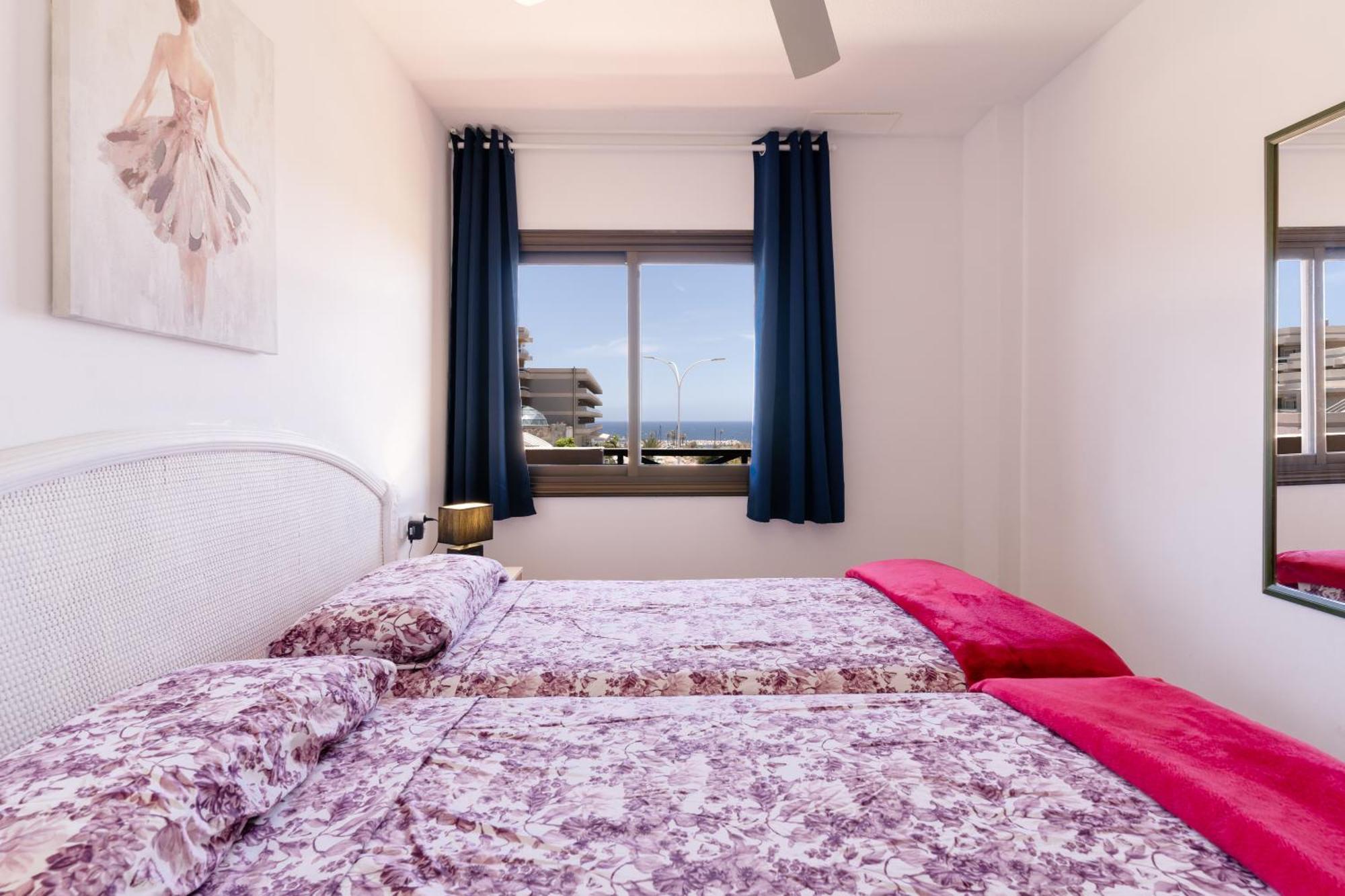 Oceanfront 2 Bedrooms Holiday Home In Tenerife South 圣米格尔德阿沃纳 外观 照片